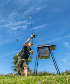 Avid Carp Bait Station - Bucket accessories