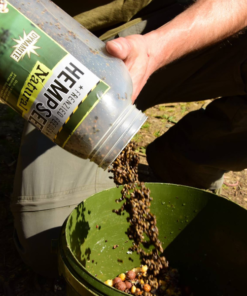 Dynamite Baits Frenzied Hempseed 2.5Lt JAR - Nuts & particles -Carp Sales Store csin3hss637586539698986081