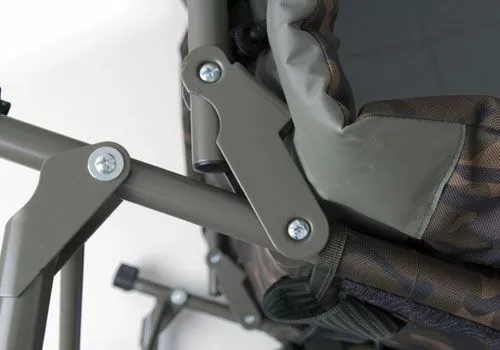 Fox R1 Compact Camo Bedchair - Bedchairs 7 Fox R1 Compact Camo Bedchair - Bedchairs - Image 7