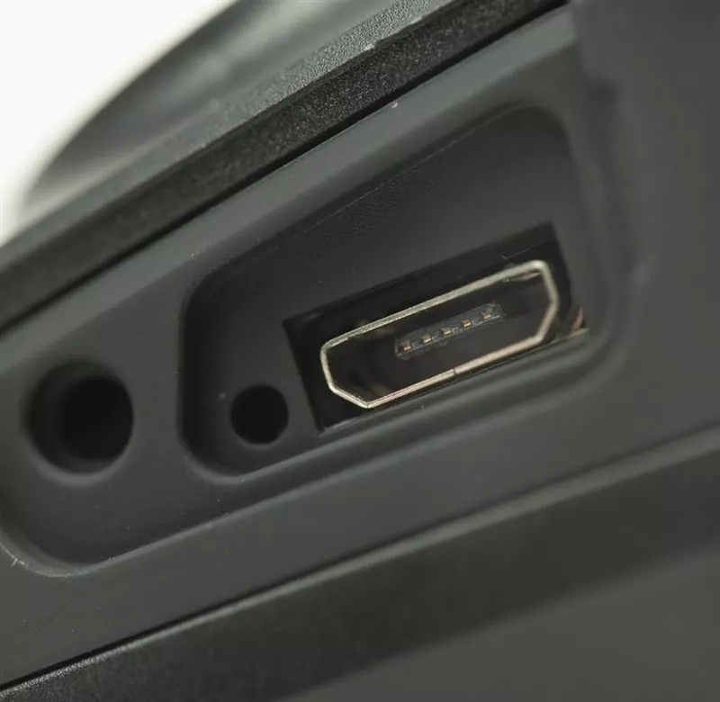 Wolf International Wolf Vex-150 Powerbeam Headlight - Headlamps 2 Wolf International Wolf Vex-150 Powerbeam Headlight - Headlamps - Image 2