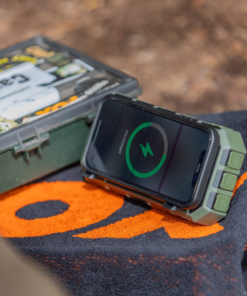 Fox Halo Wireless 27K mAh Powerpack - Powerbanks & electrical accessories -Carp Sales Store uv41ieda637657328738002376